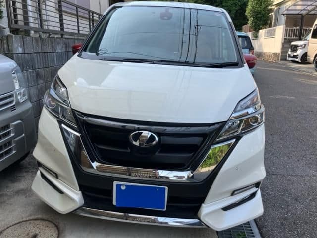 NISSAN