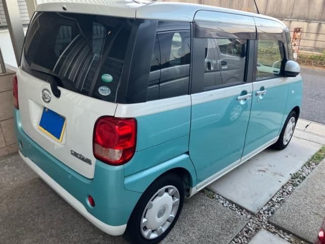 Car thumbnail 3