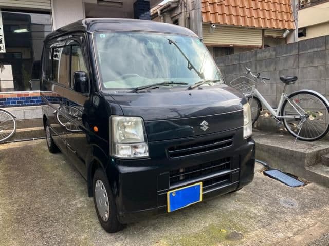 SUZUKI