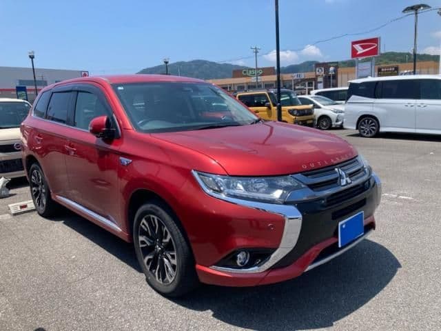 MITSUBISHI OUTLANDER PHEV