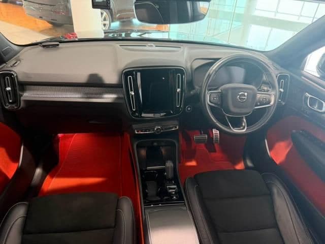 VOLVO