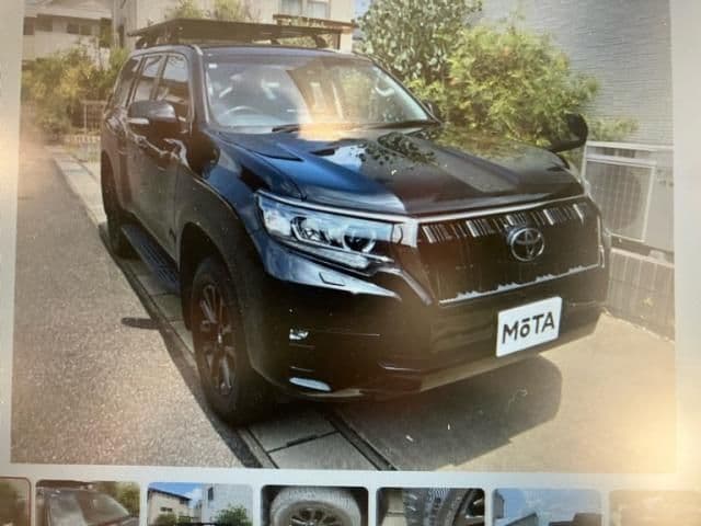 Car thumbnail 4