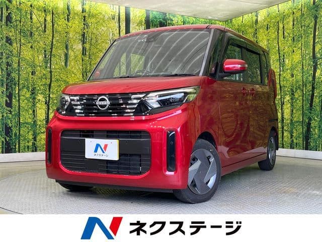 NISSAN