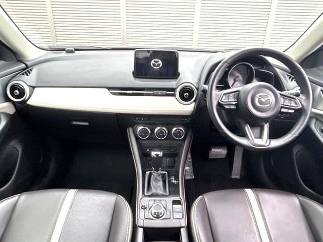 Car thumbnail 2