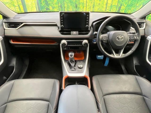Car thumbnail 2