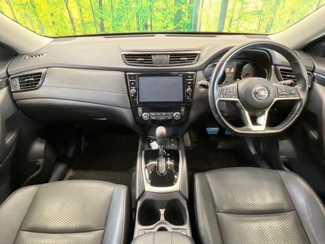 NISSAN
