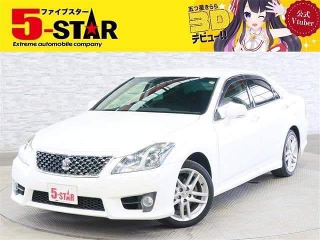 TOYOTA CROWN sedan