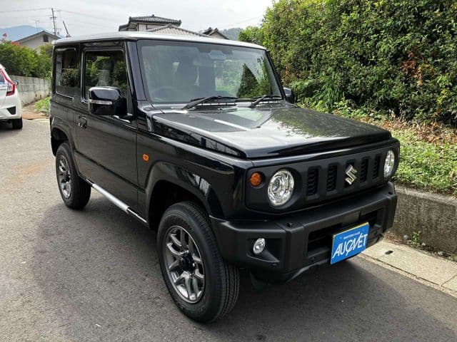 SUZUKI