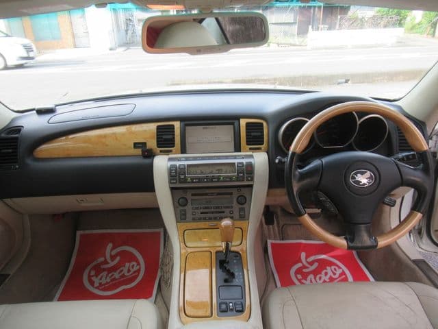 Car thumbnail 2