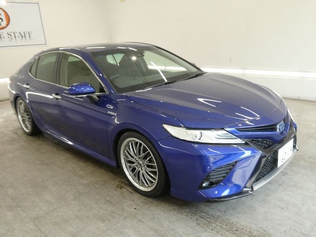 TOYOTA CAMRY HYBRID