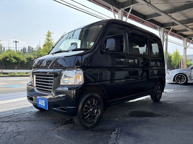 HONDA VAMOS HOBIO VAN