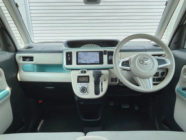 Car thumbnail 2