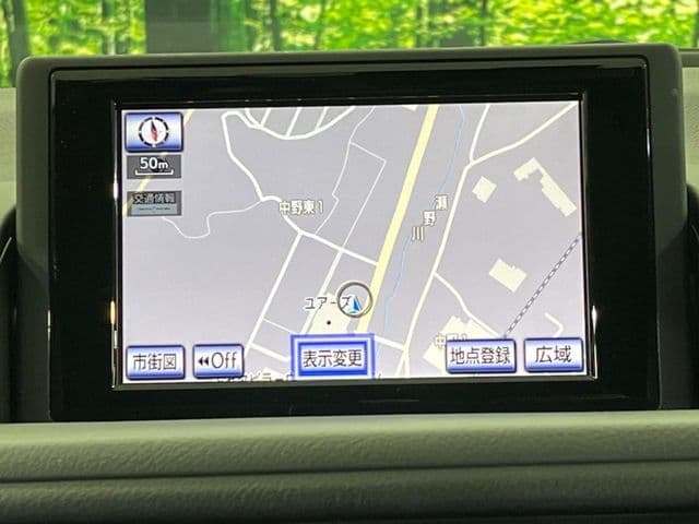 Car thumbnail 3