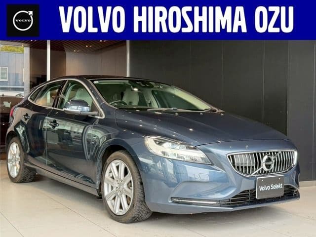 VOLVO VOLVO V40