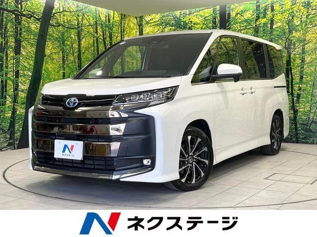 TOYOTA NOAH HYBRID