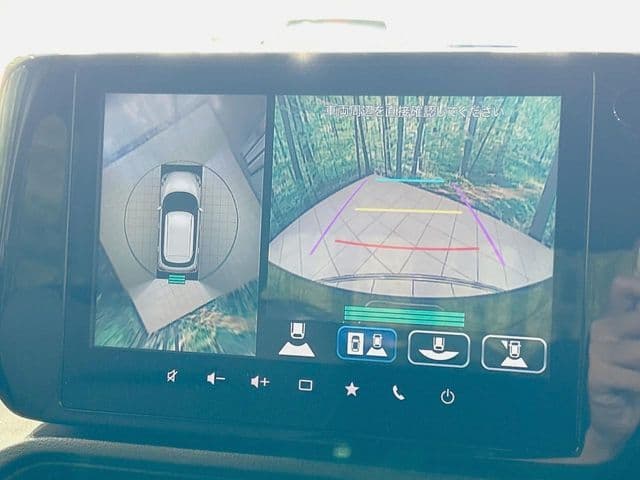 Car thumbnail 4