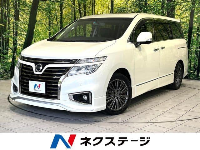 NISSAN ELGRAND