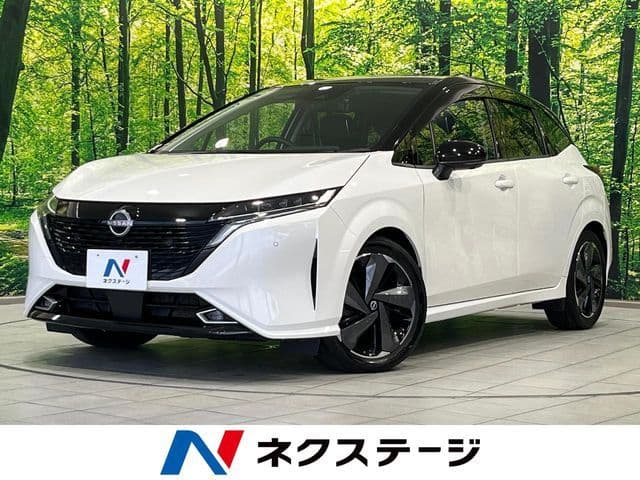 NISSAN AURA