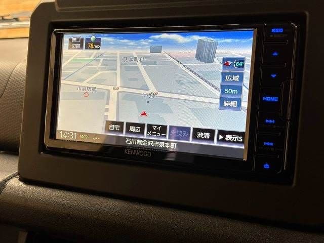 Car thumbnail 3