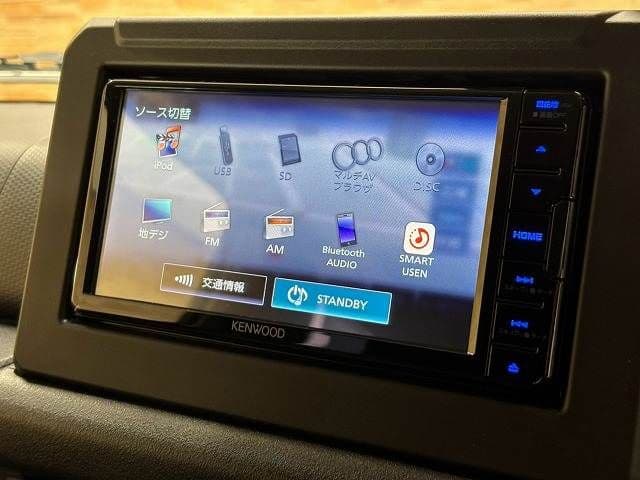 Car thumbnail 4