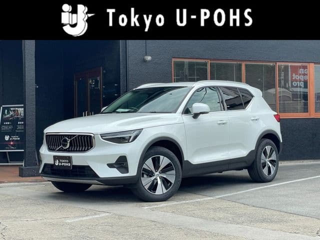 VOLVO VOLVO XC40