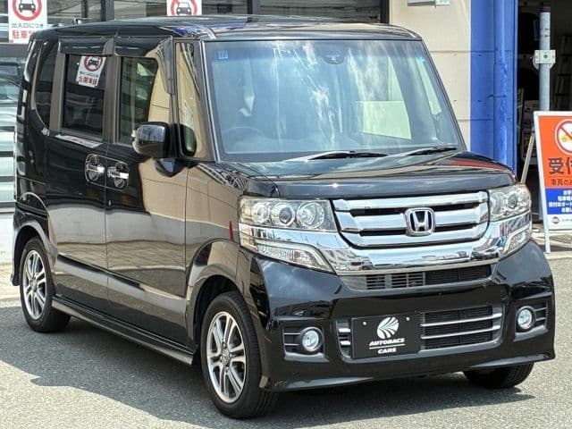 Car thumbnail 4