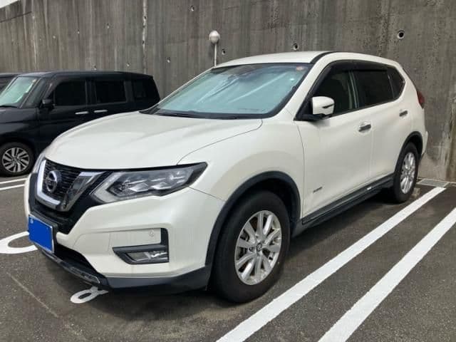 NISSAN