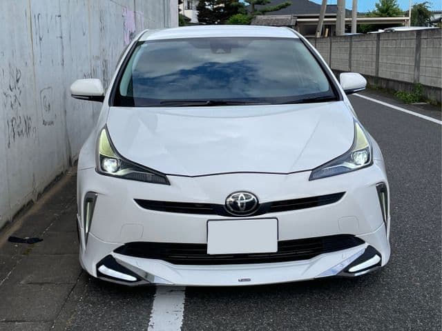 Car thumbnail 2