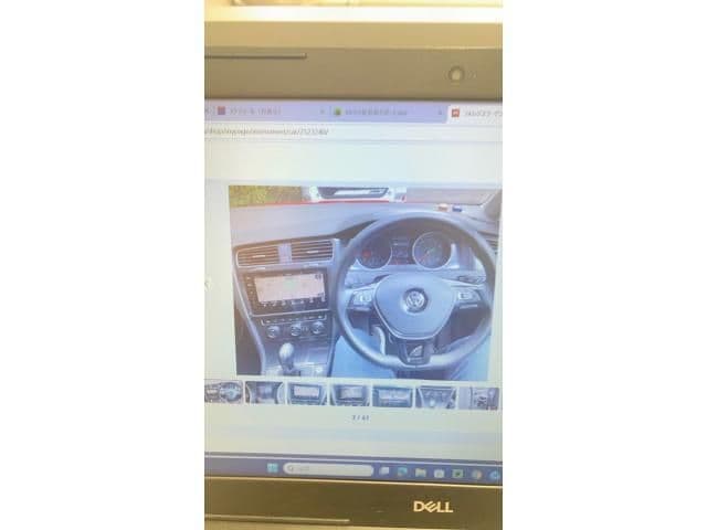 Car thumbnail 3