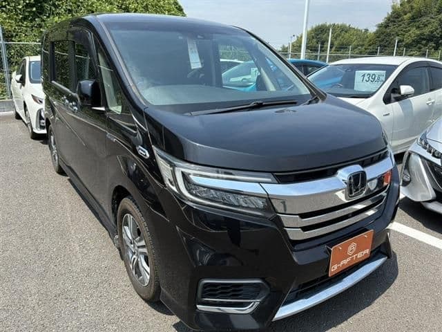 HONDA STEPWAGON e:HEV SPADA