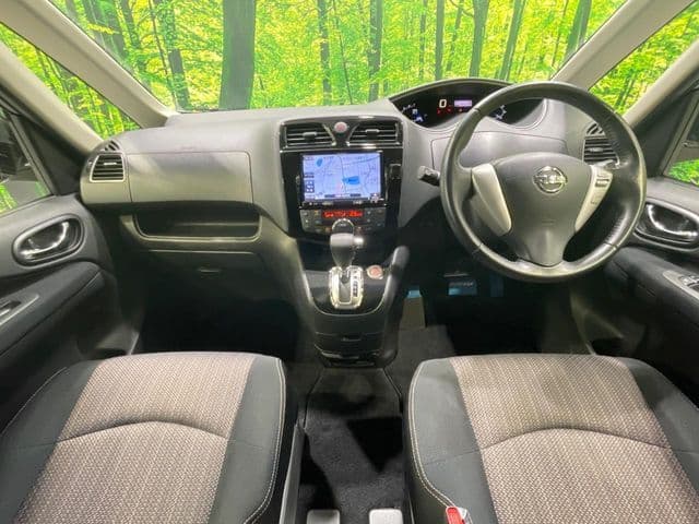 Car thumbnail 4