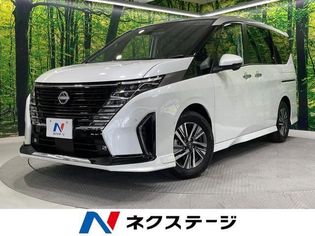 NISSAN