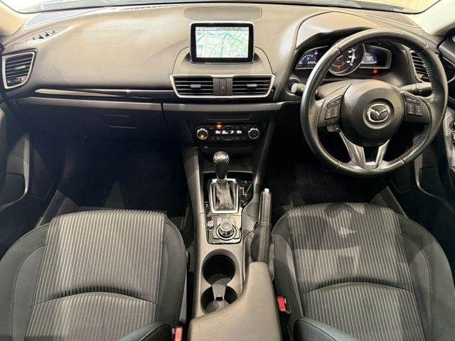 Car thumbnail 3