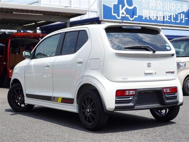 Car thumbnail 4