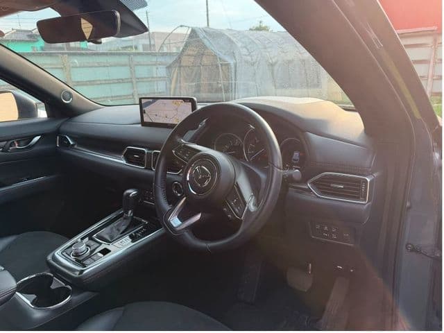 Car thumbnail 2
