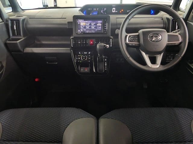 Car thumbnail 3