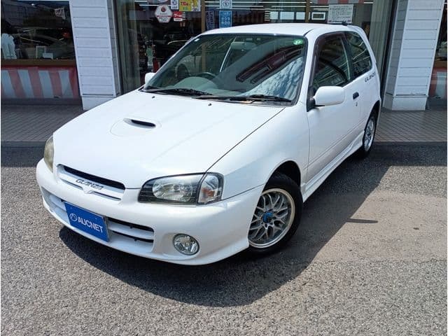 TOYOTA STARLET