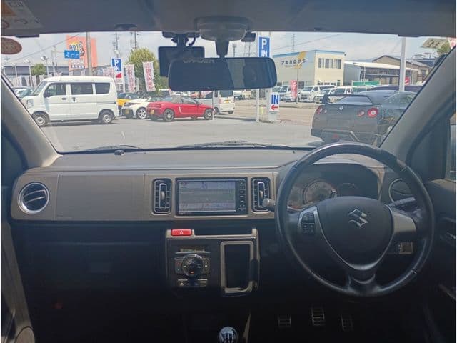 Car thumbnail 3