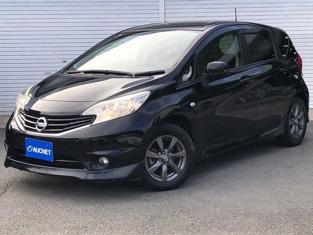 NISSAN