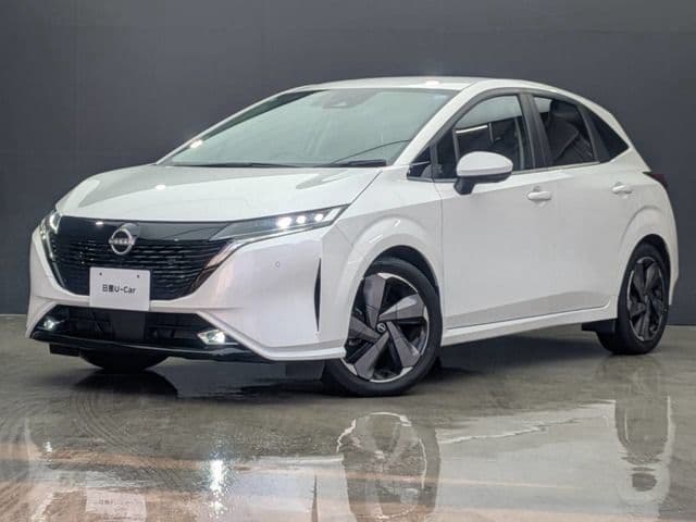 NISSAN