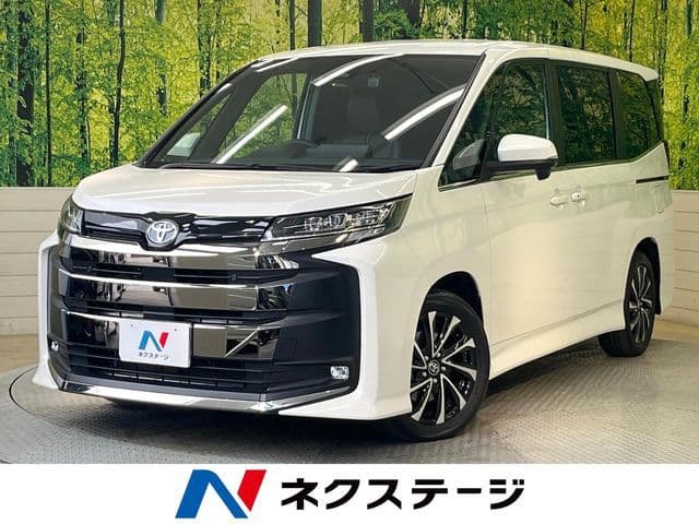 TOYOTA NOAH HYBRID