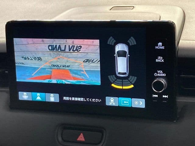 Car thumbnail 4