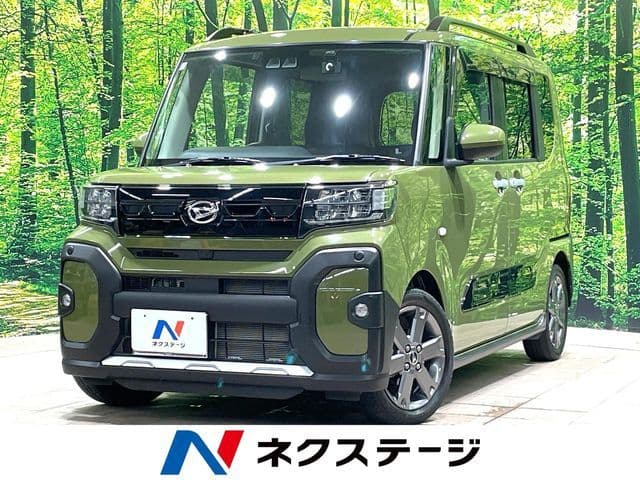 DAIHATSU TANTO FAN CROSS
