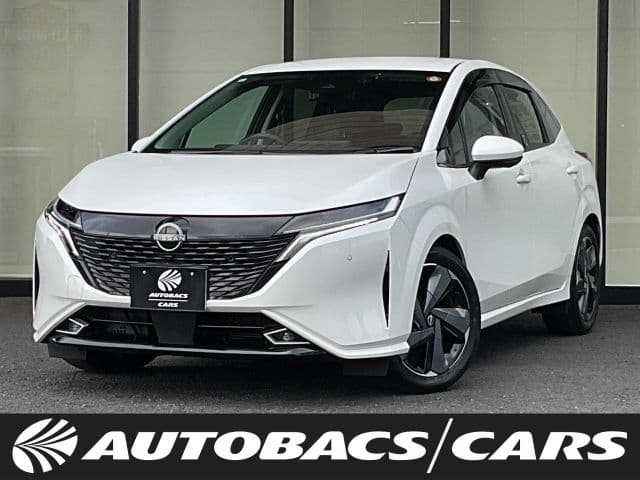 NISSAN AURA