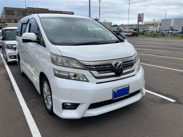 TOYOTA VELLFIRE 4WD