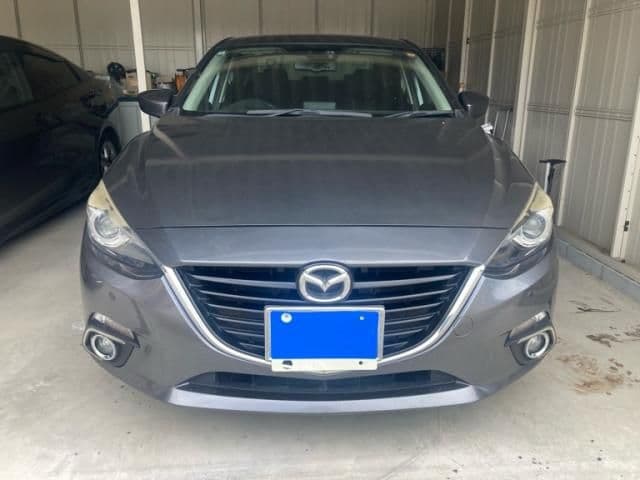 MAZDA AXELA sedan