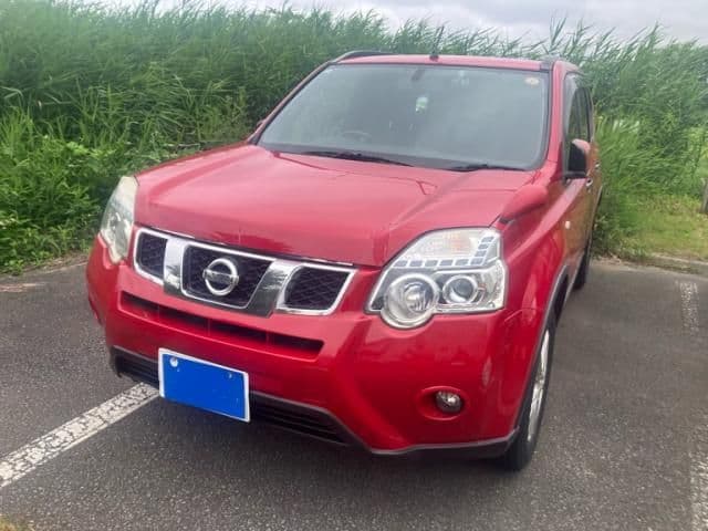 NISSAN X-TRAIL 4WD