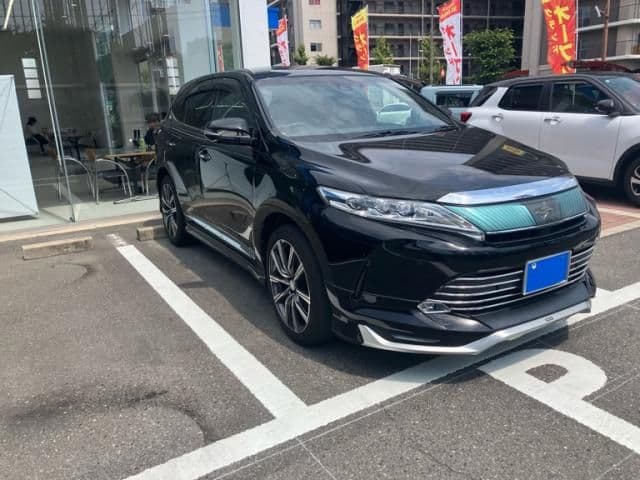 TOYOTA HARRIER 2WD