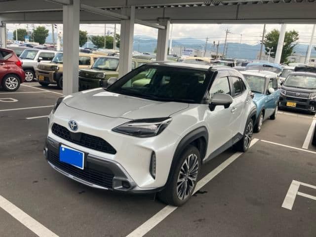 TOYOTA YARIS CROSS HYBRID