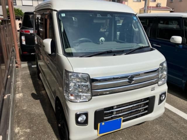 SUZUKI